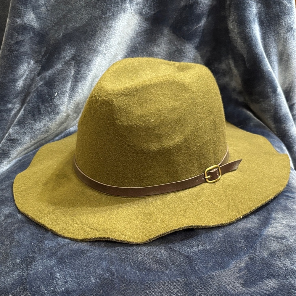 Wet Seal Olive Green Felt Fedora Hat with Brown PU Band Boho Chic Wide Band